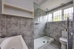 Photo 16- click for photo gallery